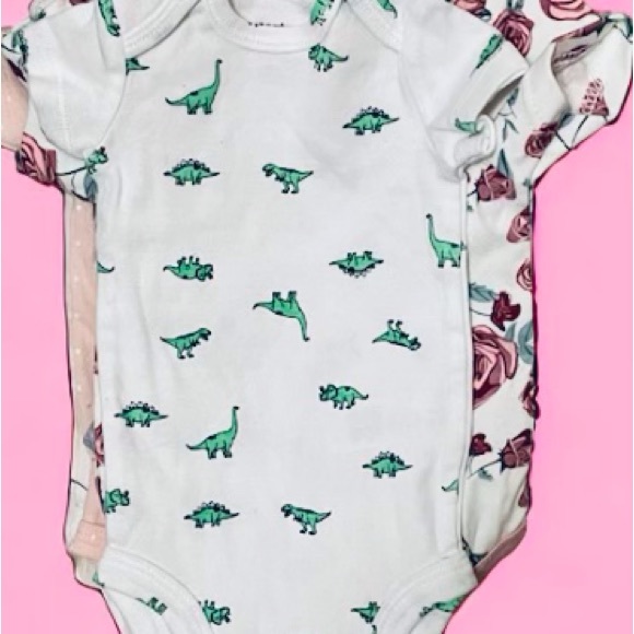 Newborn onsies - Picture 7 of 15